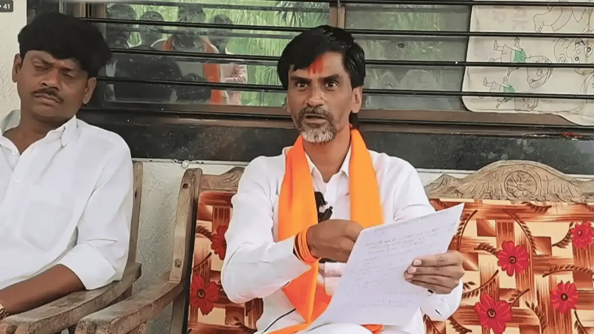 मराठा आरक्षण अन् कुणबी प्रमाणपत्रांवरून वाद पेटला: मनोज जरांगेंचा एकनाथ शिंदेंवर थेट हल्लाबोल; महायुती सरकारविरुद्ध २९ ऑगस्टला एल्गार
